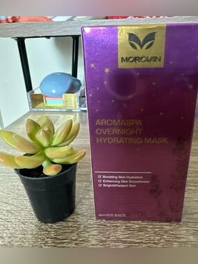 MOROVAN Aromaspa Overnight Hydrating Mask - Purple & Gold Packaging